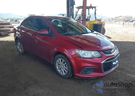 2018 Chevrolet Sonic Lt Auto из США, поврежденный, VIN 1G1JD5SH3J4121732